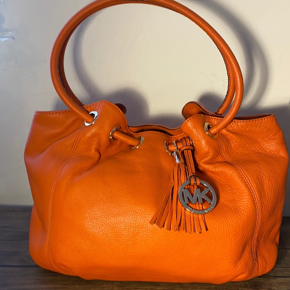 Gorgeous MK burnt orange purse.